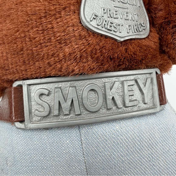 Vintage Ideal Toy Smokey Bear Plush Forest Park Ranger Badge Belt Buckle USA - Picture 10 of 16